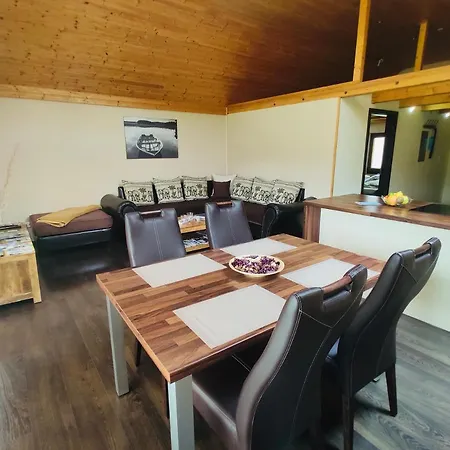 Grand Spa Holiday Home Sklené Teplice Exteriér fotografie
